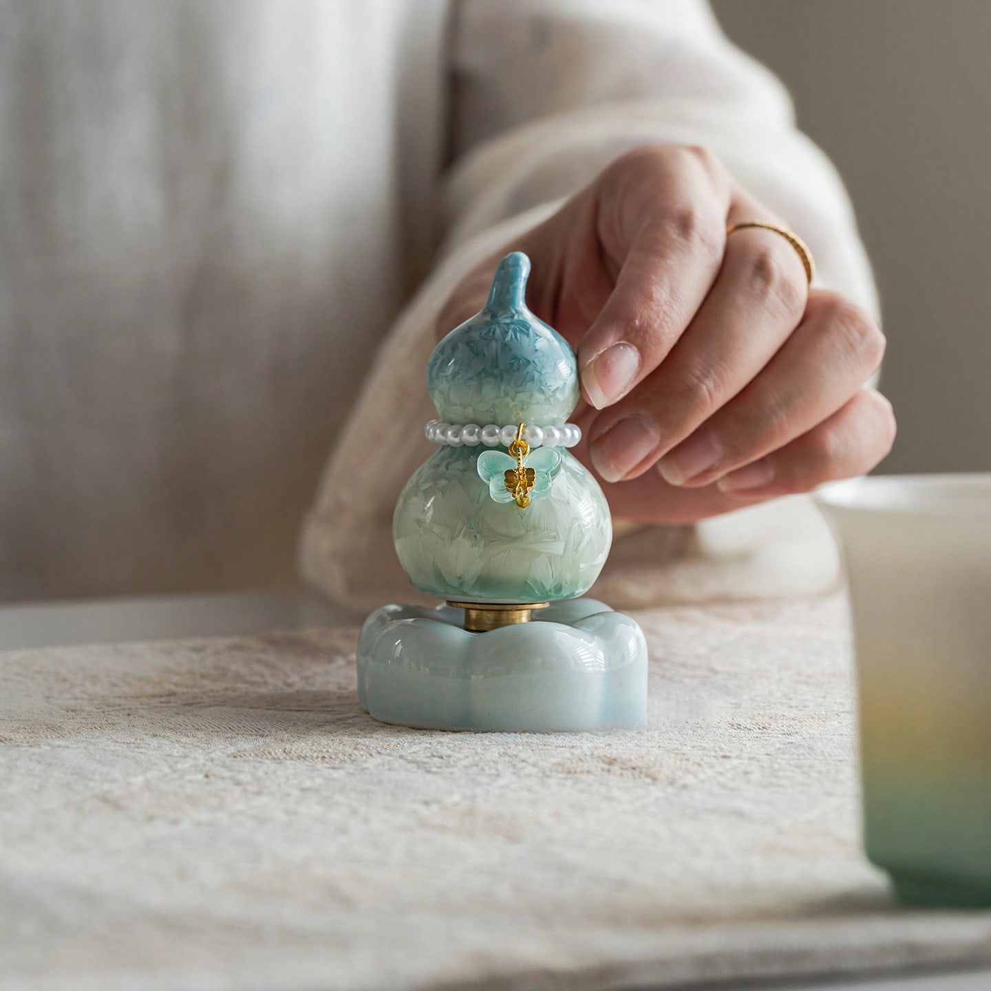 景徳鎮陶陽新村回転ひょうたん飾り、人気オンラインモデル、釉薬 - Tea & Coffee Kent のレビューと価格