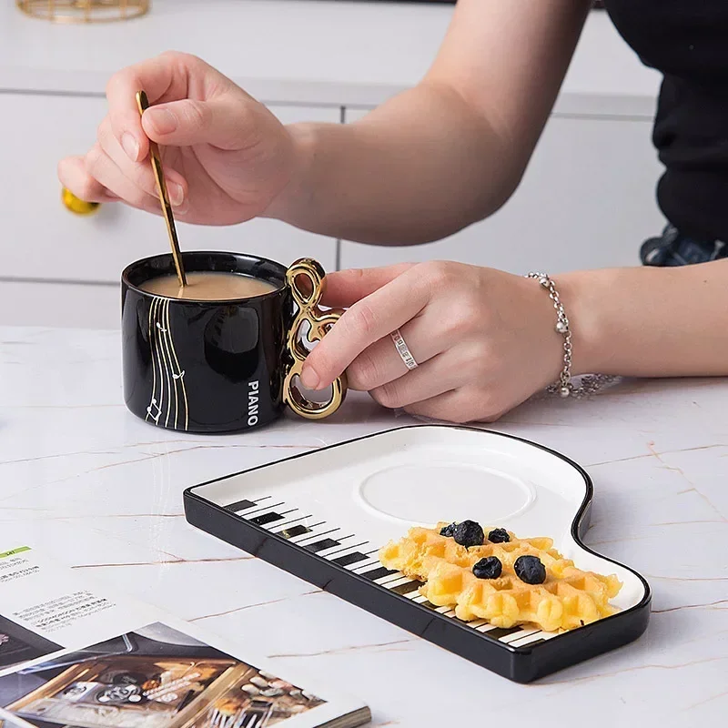 200ml クリエイティブピアノコーヒーマグ プレートセット - Coffee Tea Spoon のレビューと価格